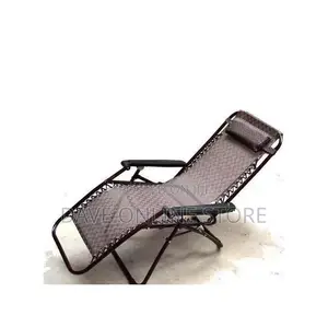 Folding Outdoor Zero Gravity Lounge Chair