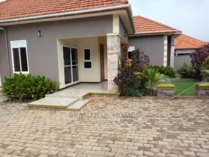 Furnished 4bdrm House in Kira Tarmack Estate for Sale