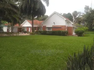 4bdrm Bungalow in Kololo, Central Division for Rent