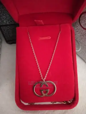 Quality Stainless Steel Necklace Available With the Box