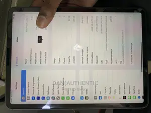 Apple iPad Pro 11 (2018) 64 GB Gray