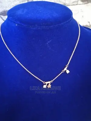 Unique and Simple Lady Necklaces Available