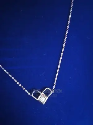Simple and Unique Lady Necklaces
