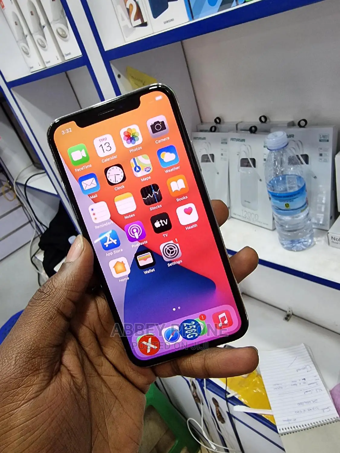 New Apple iPhone X 256 GB White