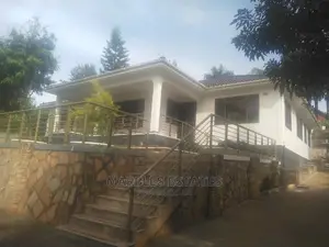 4bdrm Bungalow in Mbuya, Central Division for Rent