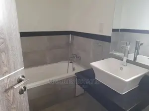 Furnished 4bdrm Apartment in Kololo, Central Division for Rent