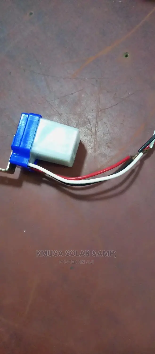 Ac/Dc Photocell