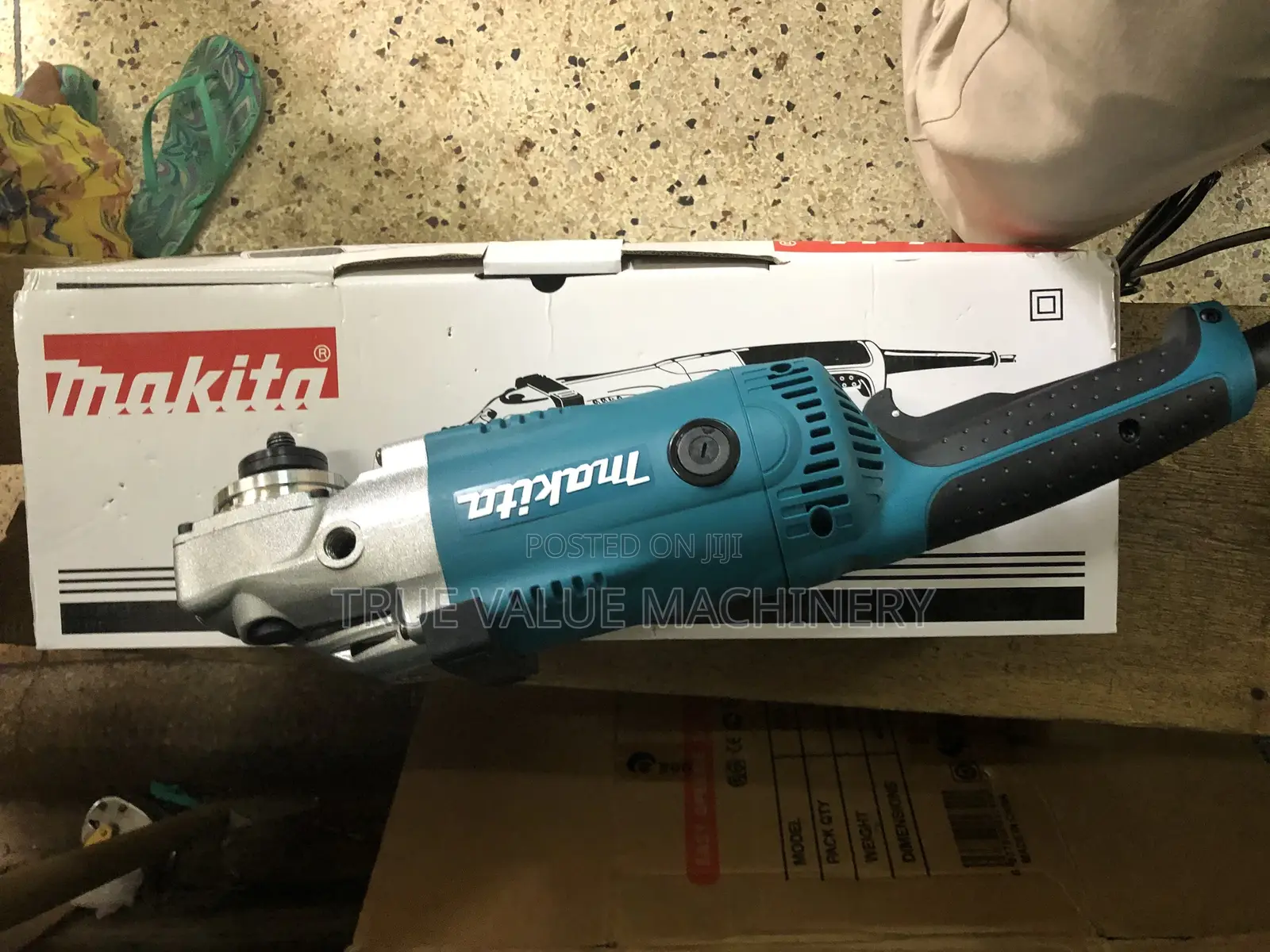 Makita Angle Grinder