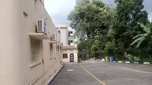 8bdrm Bungalow in Kololo Property, Central Division for Rent