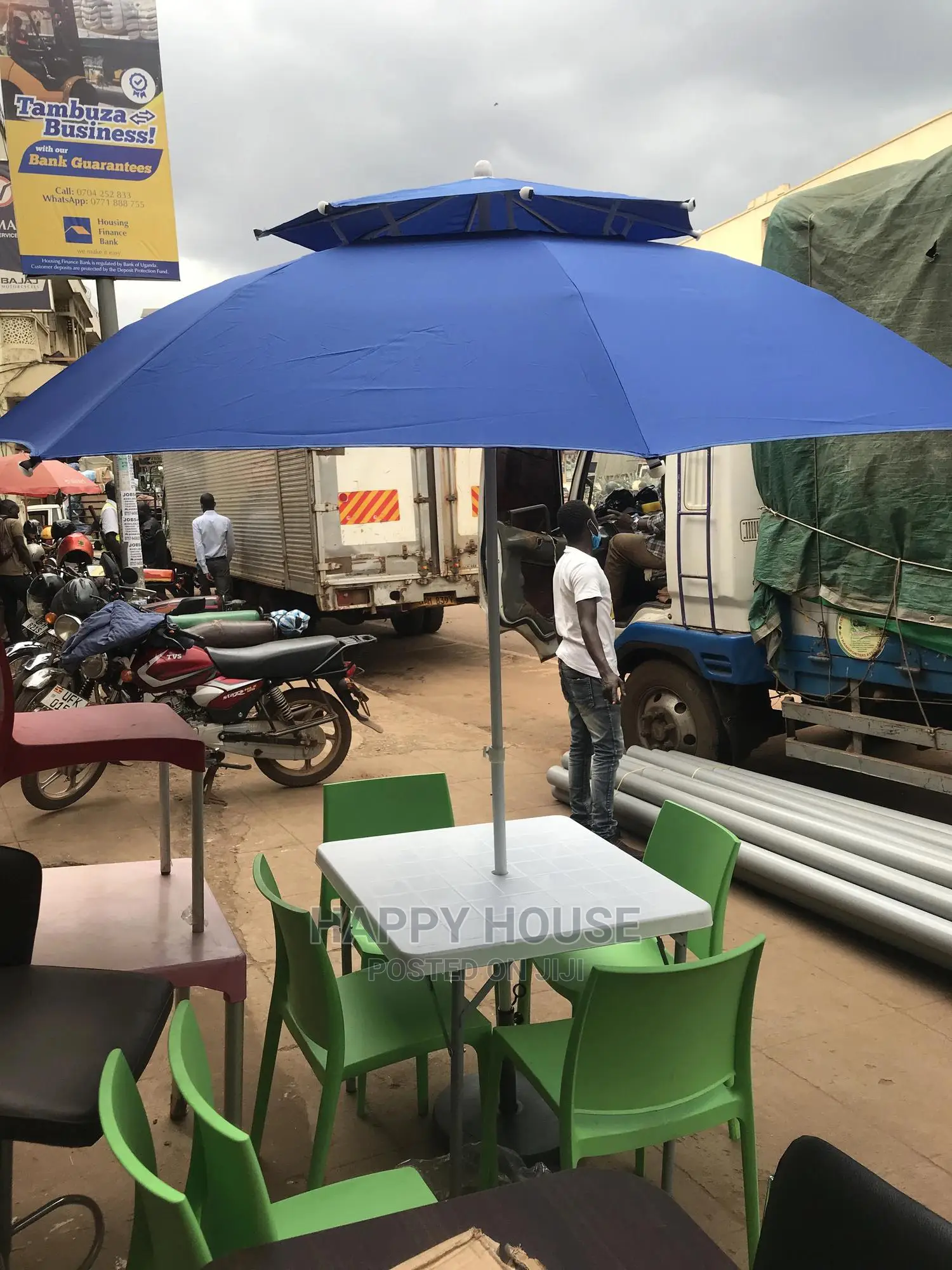 Set of Table and Umbrella