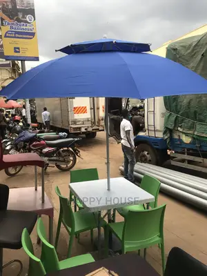 Set of Table and Umbrella