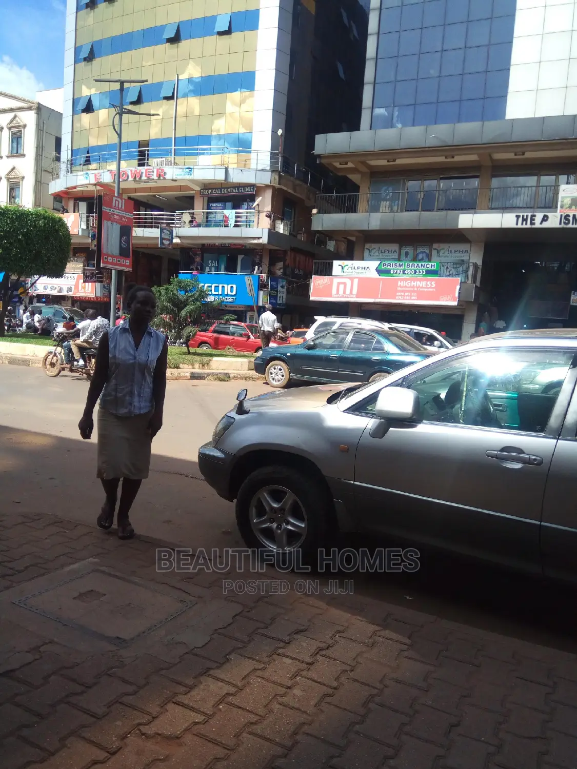 Kampala Road Commercial Arcade on Sell