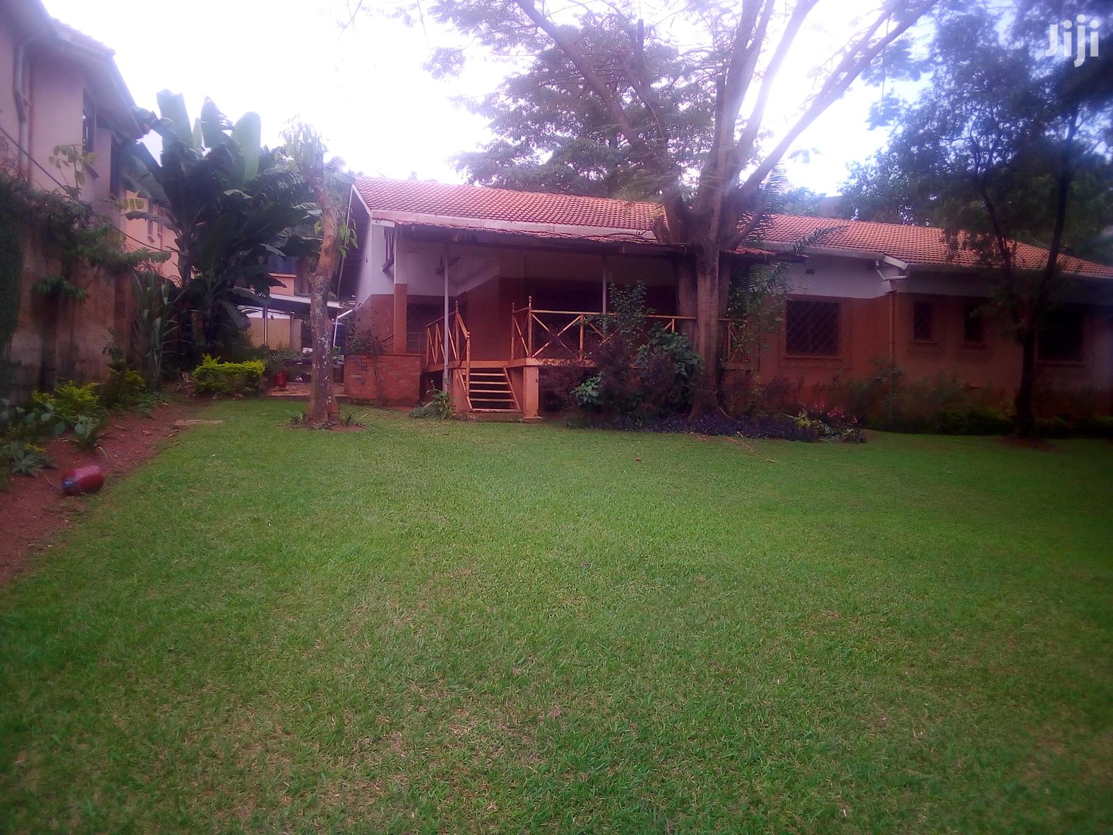A Colonial House for Rent