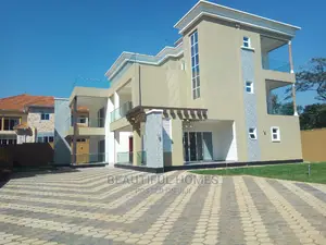Furnished 6bdrm Mansion in Munyonyo Rich, Makindye for Sale