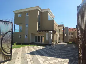 Furnished 6bdrm House in Munyonyo, Makindye for Sale