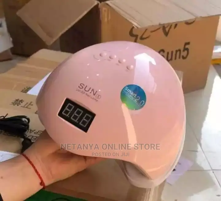Uv/Led Nail Dryer.