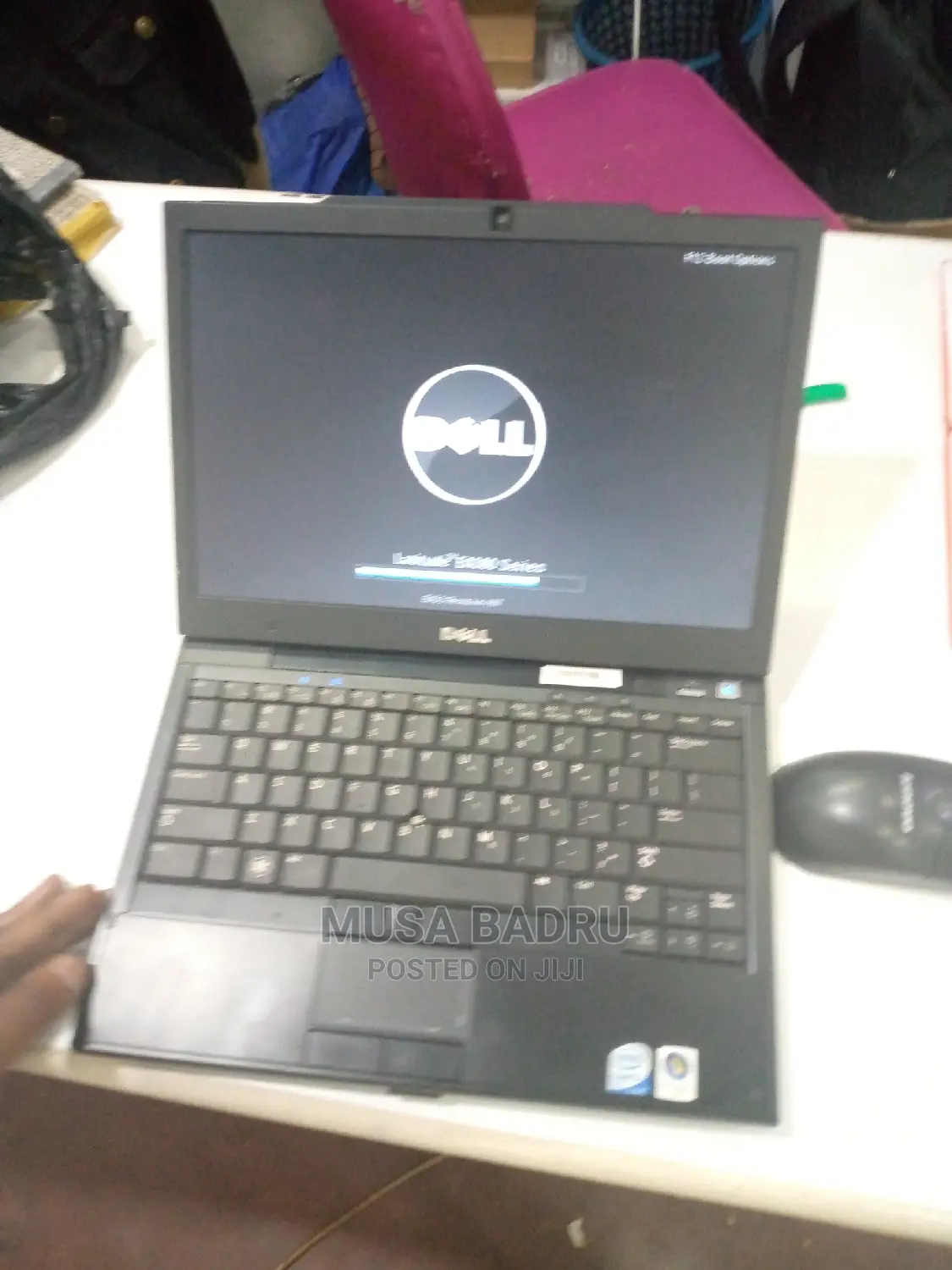Laptop Dell Latitude E4300 2GB Intel Core 2 Duo HDD 320GB