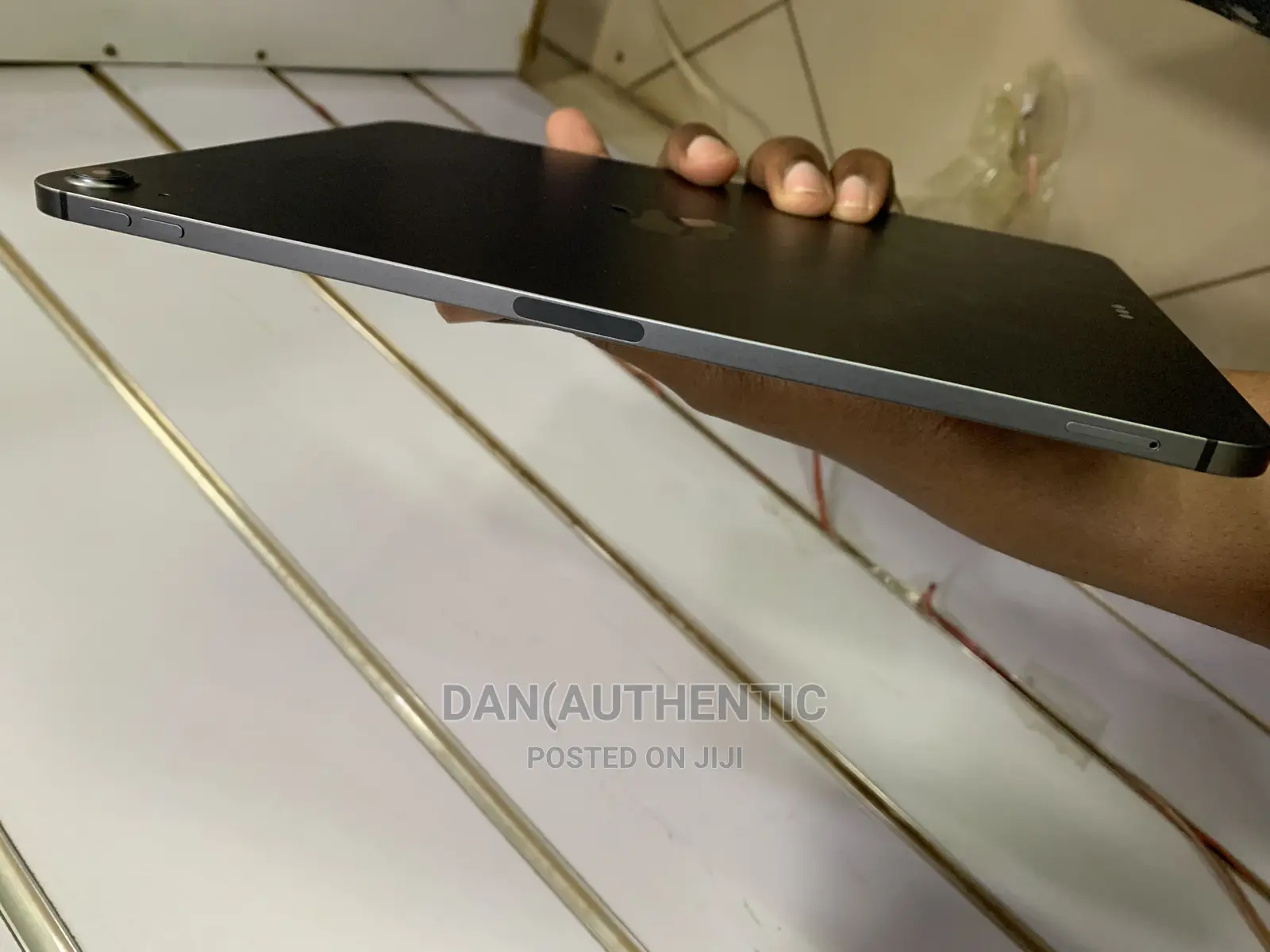 Apple iPad Air (2020) 256 GB Gray
