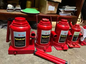 Hydraulic Car Jack Available in All Tons