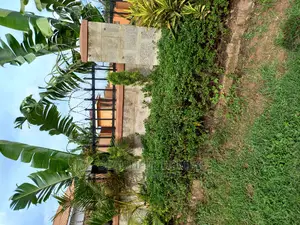 Twenty Five Decimals in Posh Estate on Sell