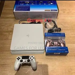 Uk Ps4 Slim Set