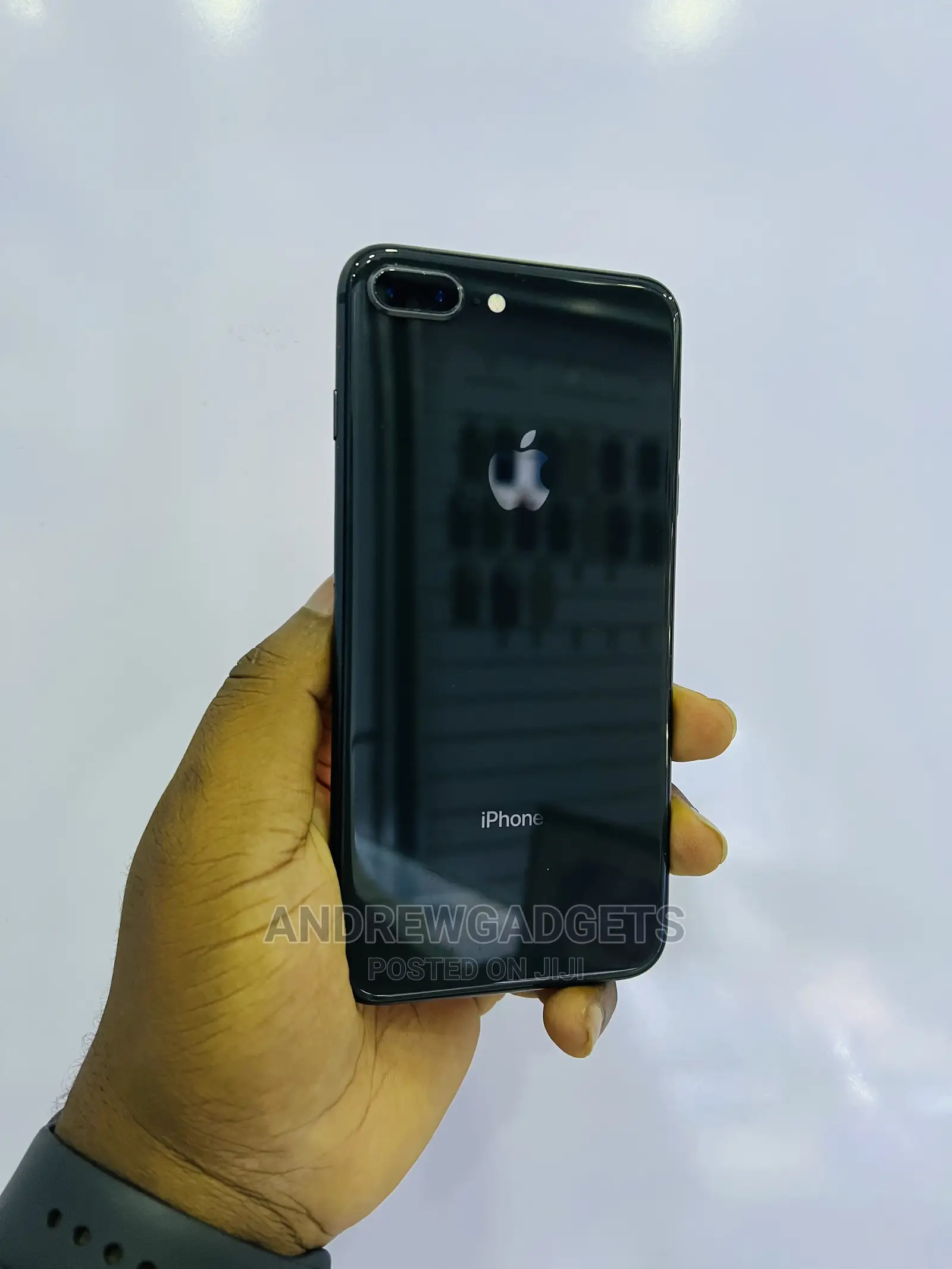 Apple iPhone 8 Plus 64 GB Black