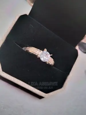 Engagement Rings Available With the Ring Box It's Self