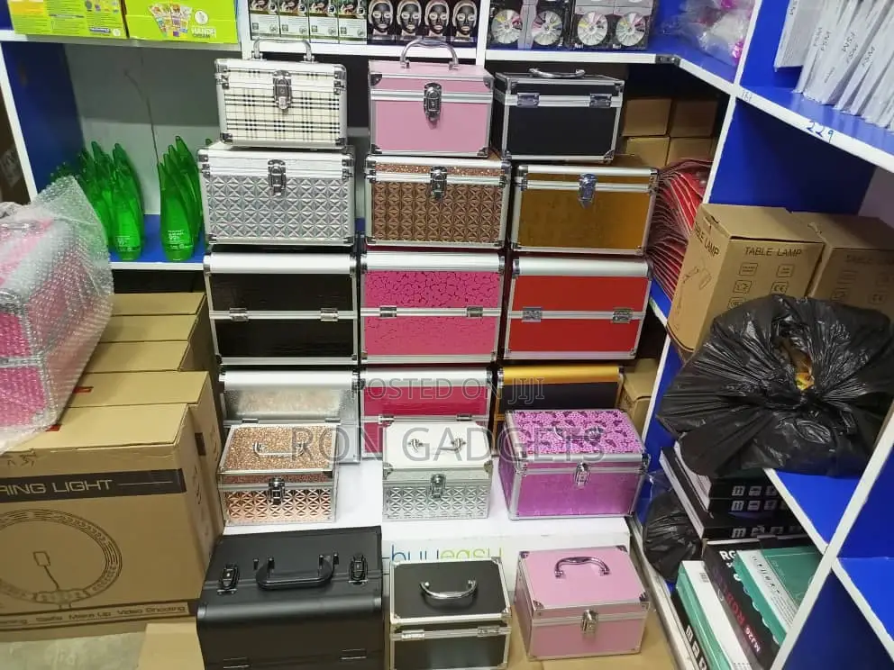 Make Up Boxes All Sizes