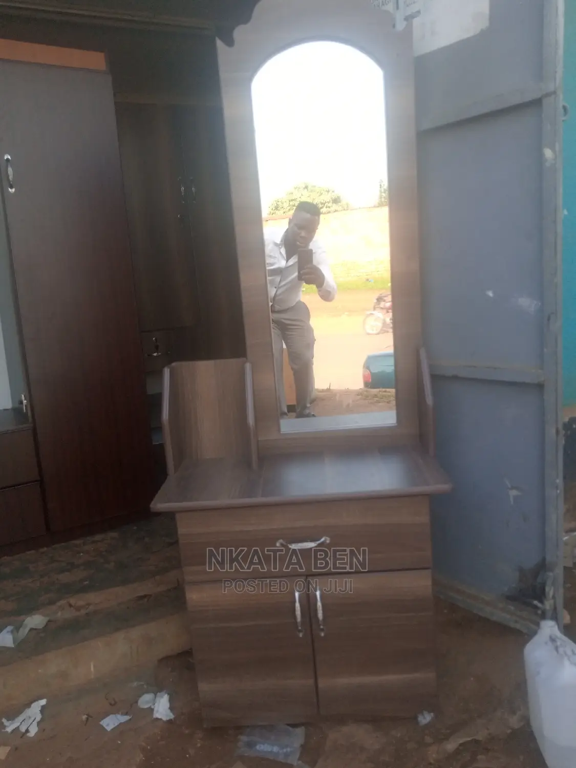 Dressing Mirror
