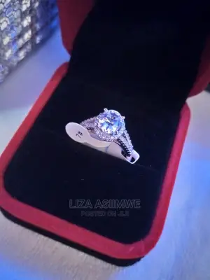 Engagement Rings Available With the Ring Box It's Self