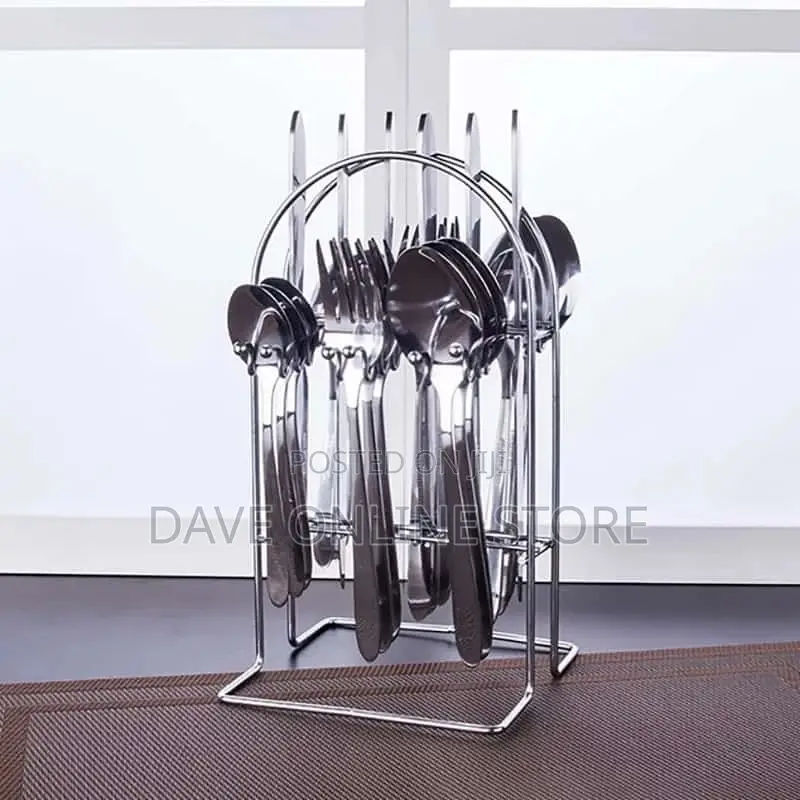 24 Pieces Cutlery Set