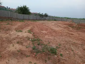 Prime 100*100 in Kasangati on Sell