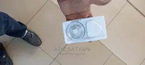 Apple iPhone Orignal Usb Pwer Adaptor and Lightng Usb Cable