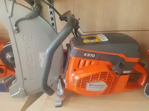 Husqvarnar Power Concrete Cutter
