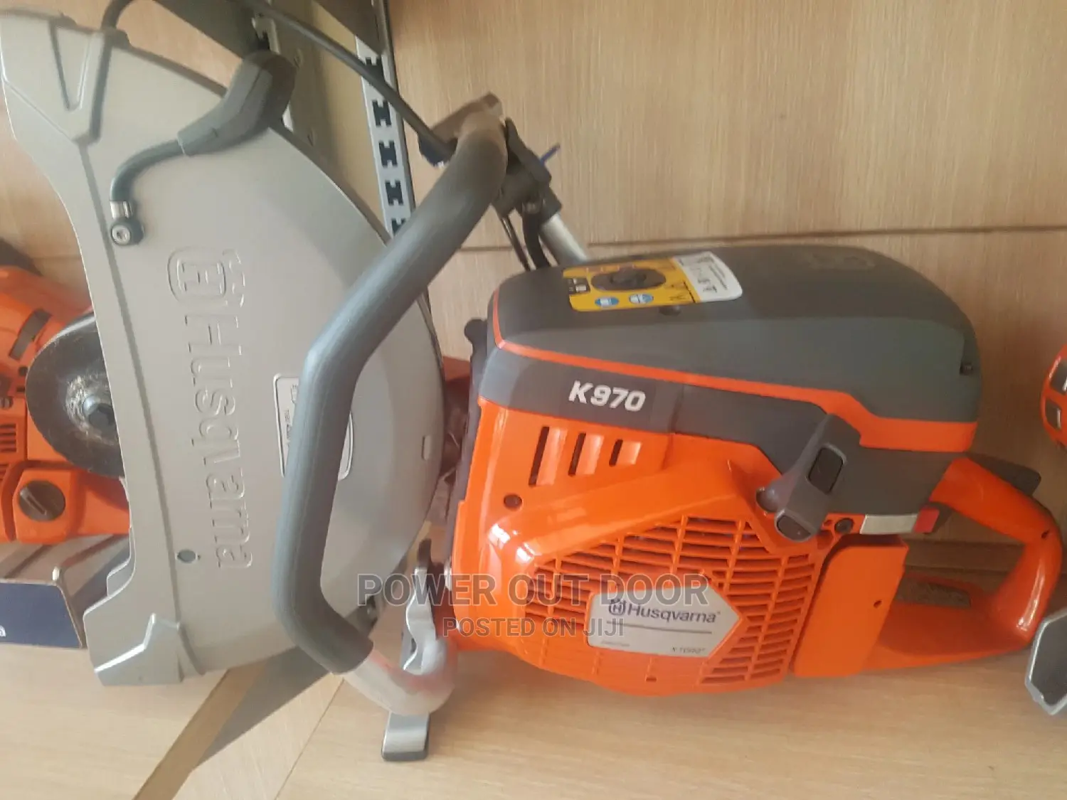 Husqvarnar Power Concrete Cutter