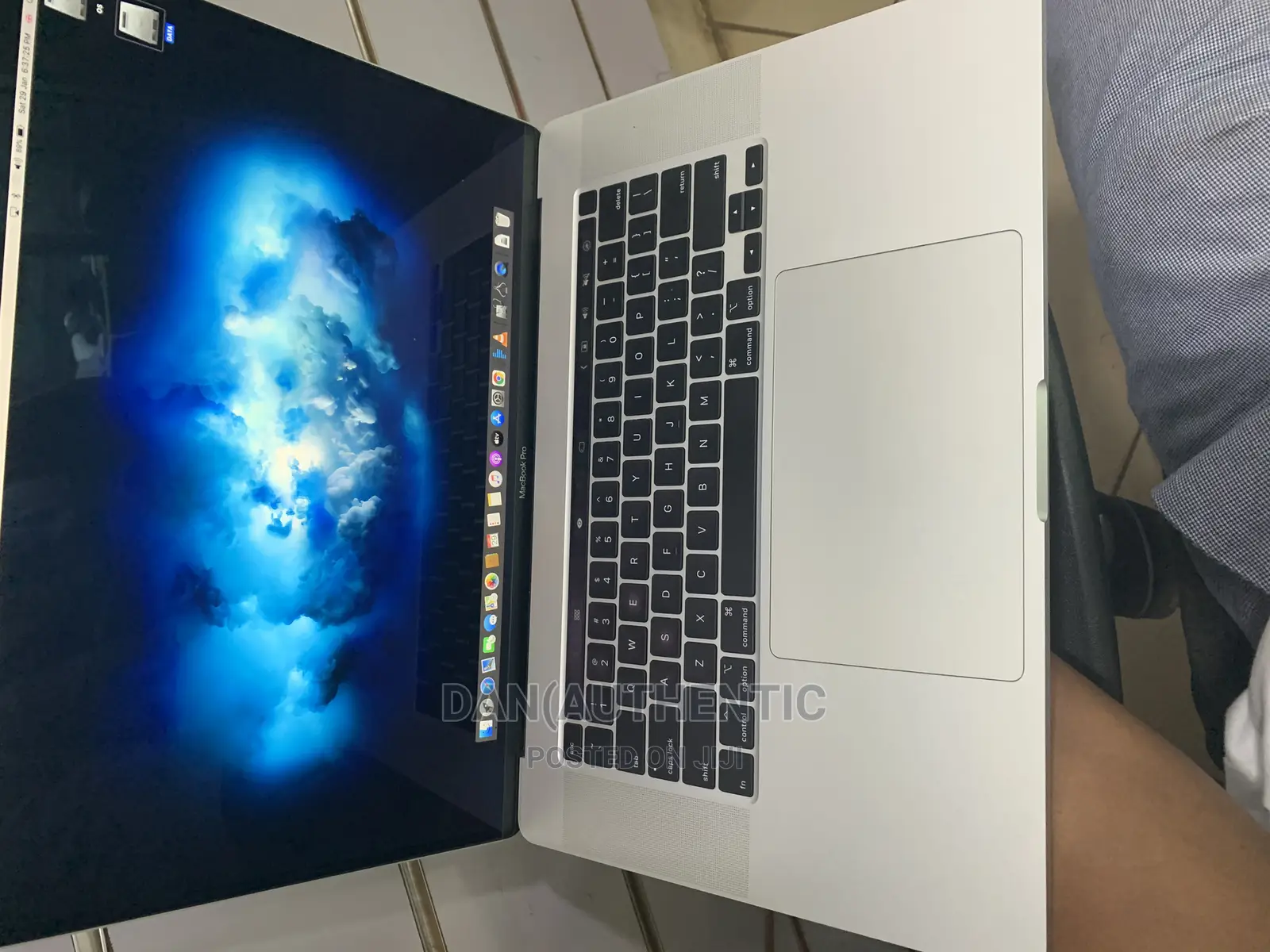 Laptop Apple MacBook Pro 2019 16GB Intel Core I9 SSD 1T