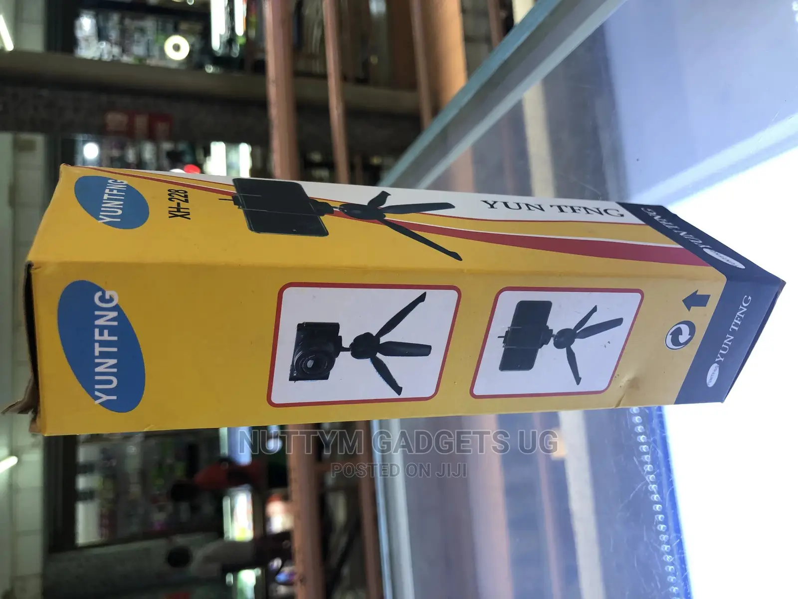 YUNTENG Tripod Stand