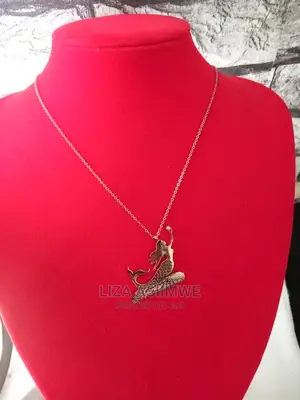 Lady Unique Necklaces Available