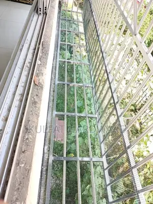 Galvanized Coated Wire Fence Mesh
