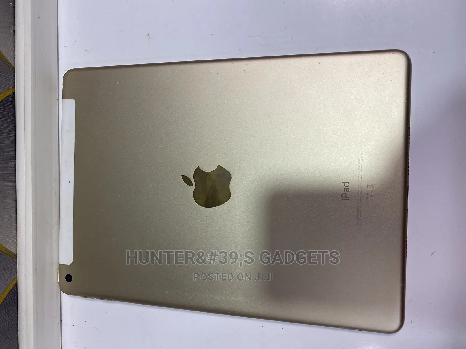 Apple iPad 9.7 32 GB White