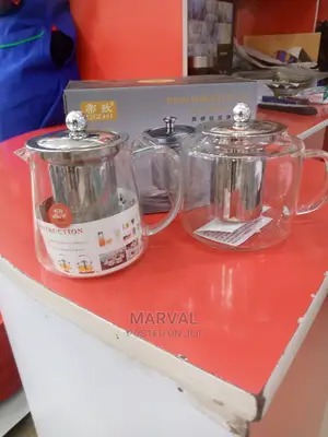 Glass Tea Pot (Dubai)