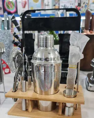 Cocktail Shaker Set