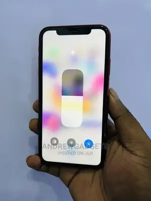 Apple iPhone 11 128 GB Red