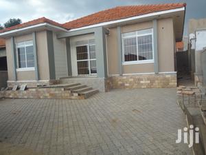 Kira First Class Neighbourhood House on Sell