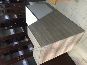 Reception Desk / Counter Table