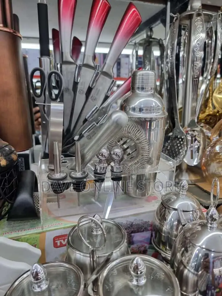Cocktail Shaker Set