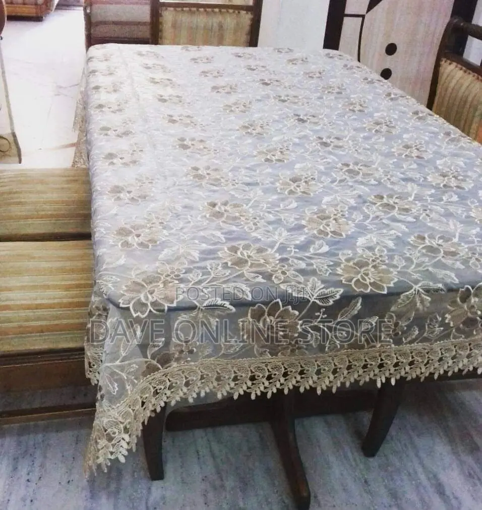 Table Cloth and Runners