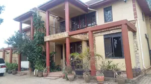 5bdrm Townhouse/Terrace in Kololo Property, Central Division for Rent