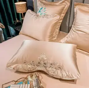 4pcs Satin Cotton Embroidery Patchwork Duve Cover Set Silky