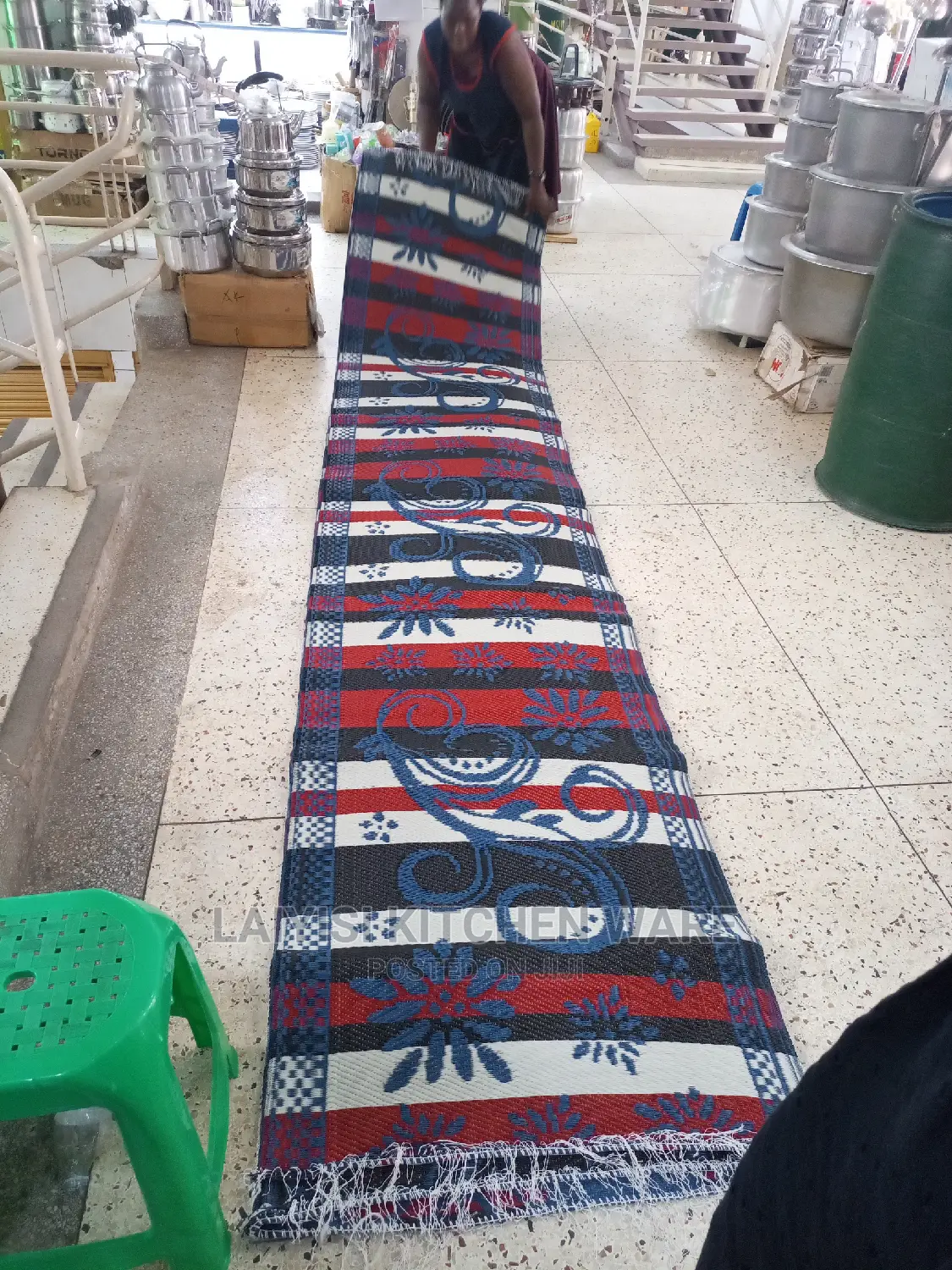 Very Long Unique Mat